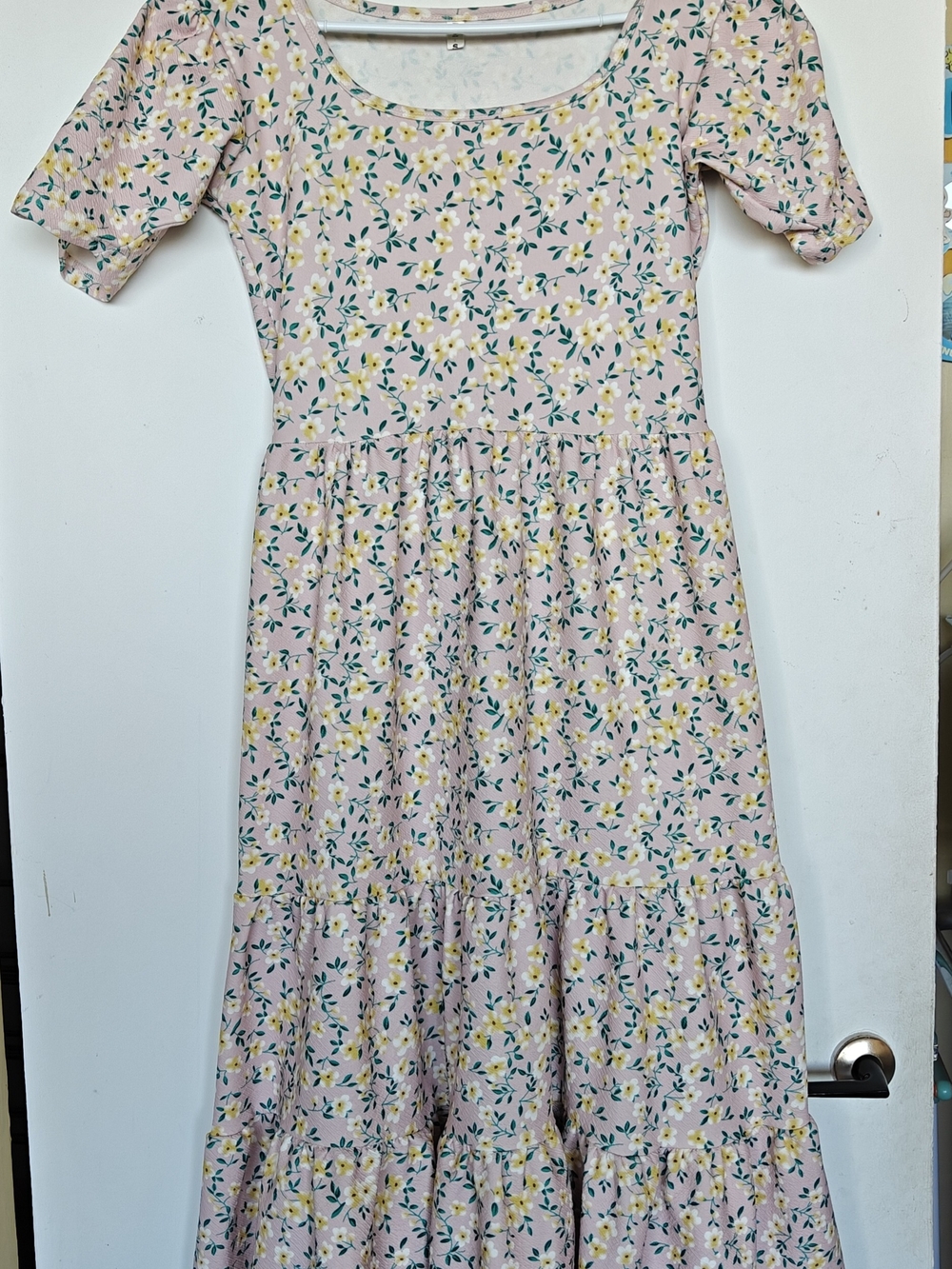 Pink Floral Scoop Neck Tiered Dress